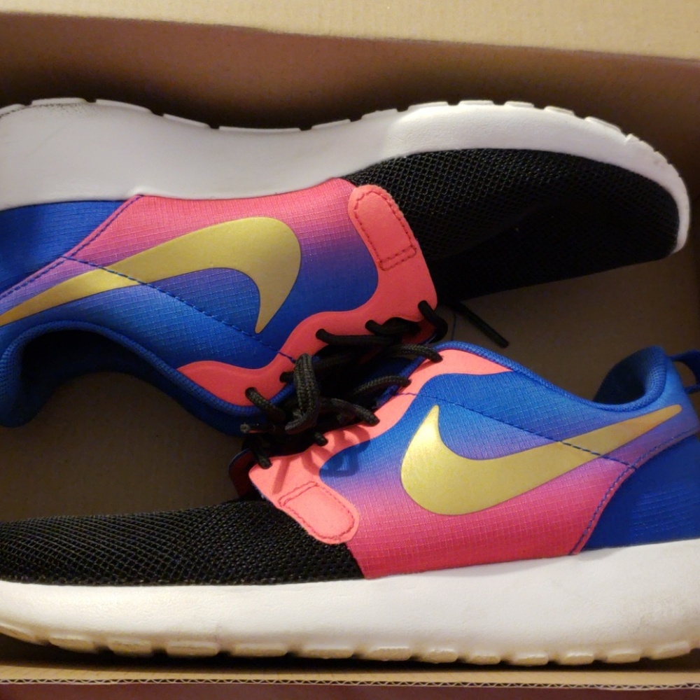 Roshe runs